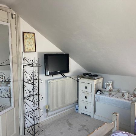 Cosy Twin Room With Private Bathroom Faversham Exterior foto
