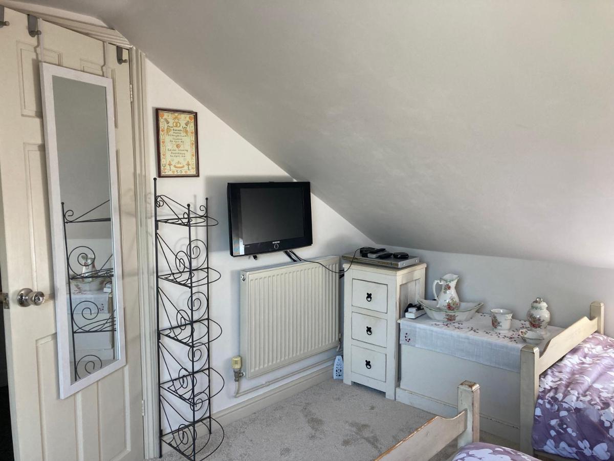 Cosy Twin Room With Private Bathroom Faversham Exterior foto